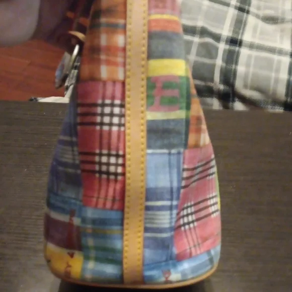 Dooney & Bourke Y2K-ERA 2-fer "Picnic Ants Madness" Plaid Canvas Bag & Wristlet - Picture 5 of 16